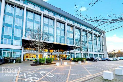 1 bedroom flat for sale - Central House, Brentwood