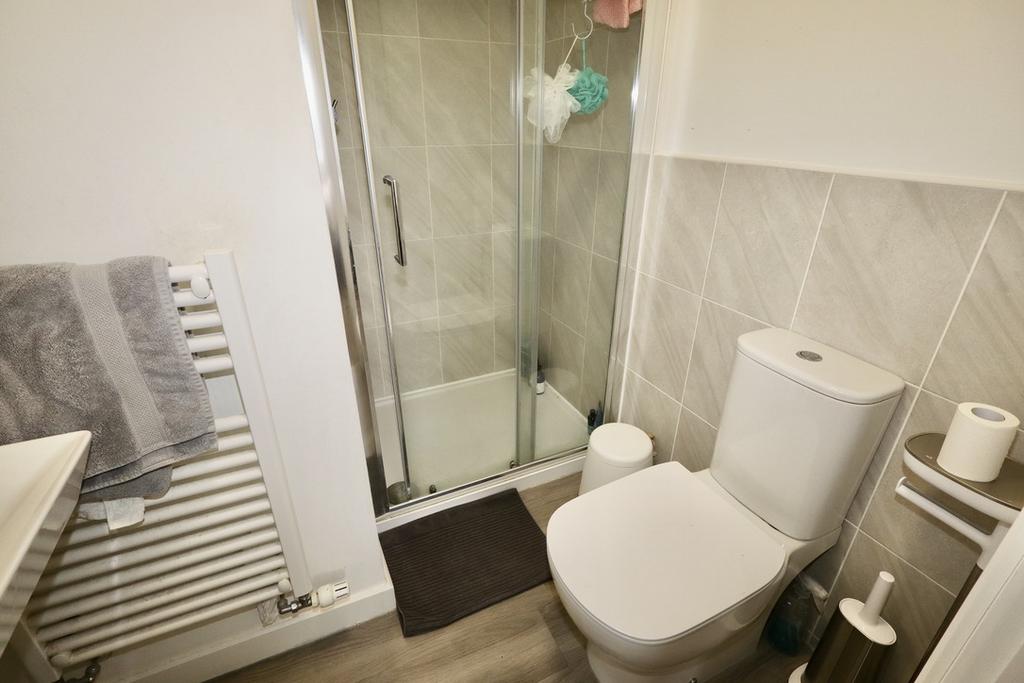 Ensuite shower room