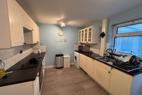 2 bedroom house to rent, Harcourt Rd, Birmingham, B23