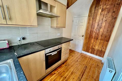 undefined, Crosby Place, LEEDS