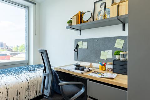 undefined, Bronze En Suite at Great Court, 78 Rolls Road SE1