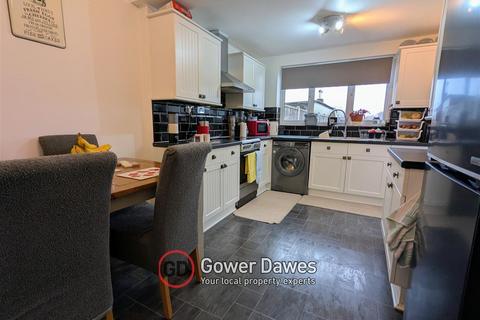 undefined, Templer Avenue, Chadwell St.Mary