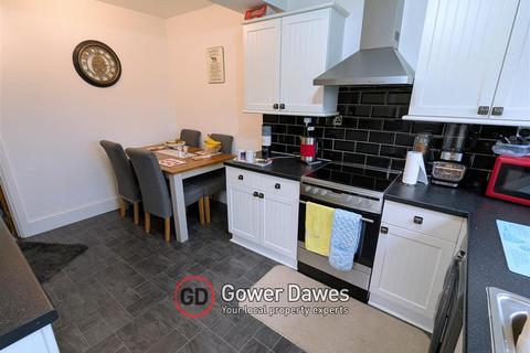 undefined, Templer Avenue, Chadwell St.Mary