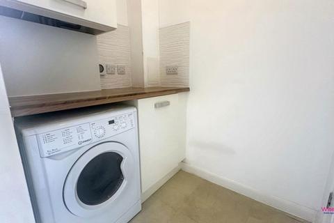 undefined, Wadham Close, Cheshire, WA7 9FS