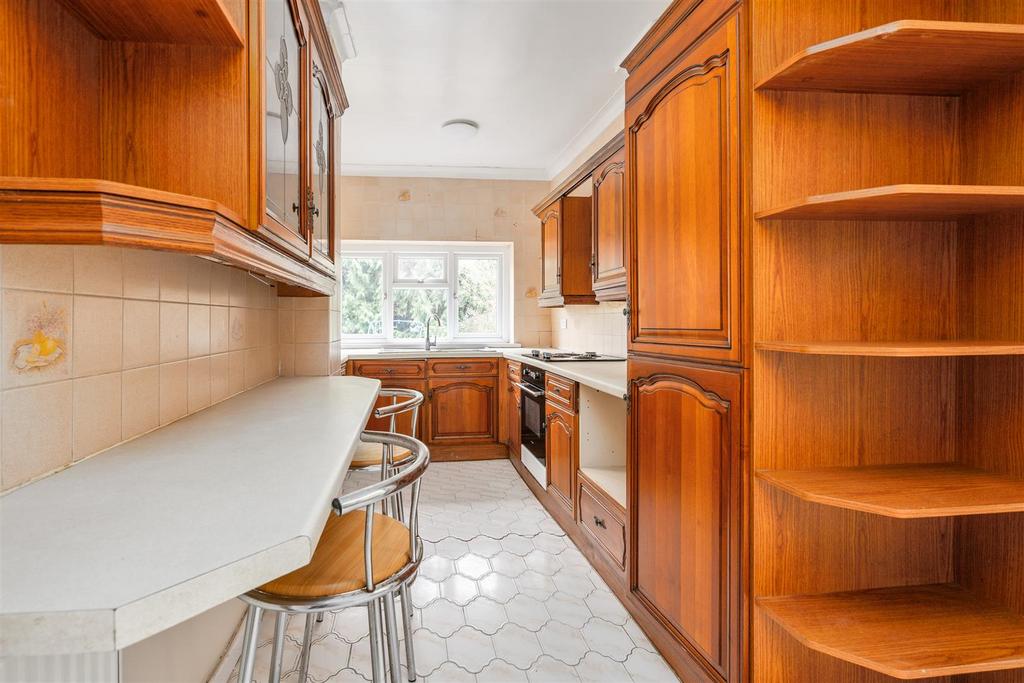 80 Bushmore Road 6.jpg