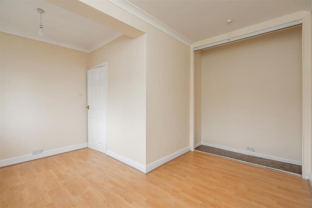 80 Bushmore Road 8.jpg