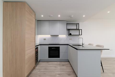 1 bedroom flat to rent, Moorehead Way London SE3