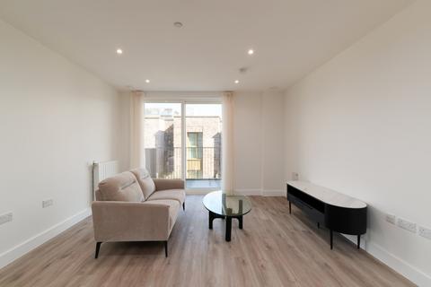 1 bedroom flat to rent, Moorehead Way London SE3