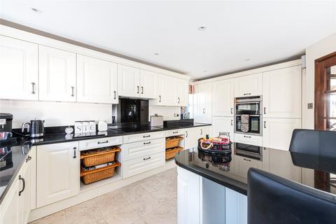 4 bedroom detached house for sale, Newbury Lane, Silsoe, Bedfordshire, MK45