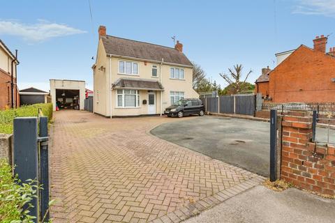 3 bedroom detached house for sale, Moss Pit, Stafford