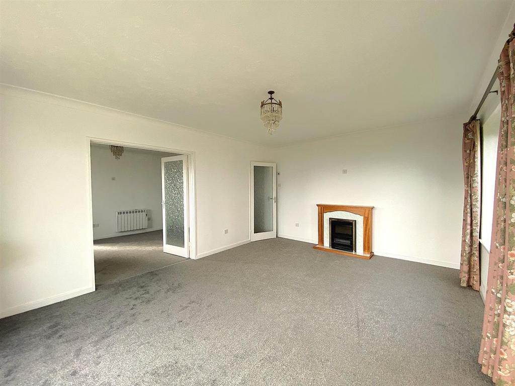 7 St Thomas - Lounge2.jpg