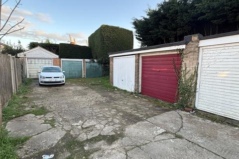 undefined, Old Road, Tonbridge TN12