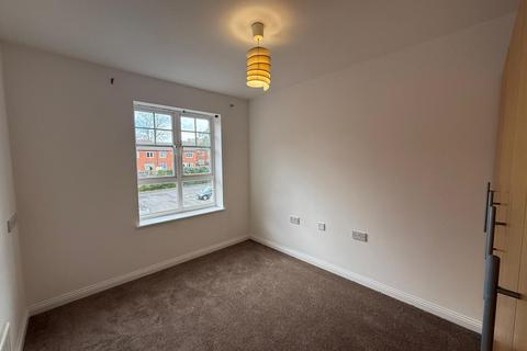 2 bedroom apartment to rent, Cleeves Court, Nottingham, NG7