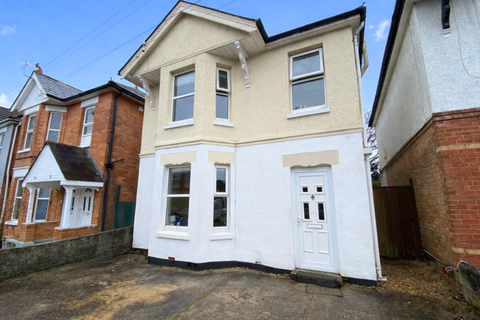 Detached house - Acland Road, Bournemouth, BH9