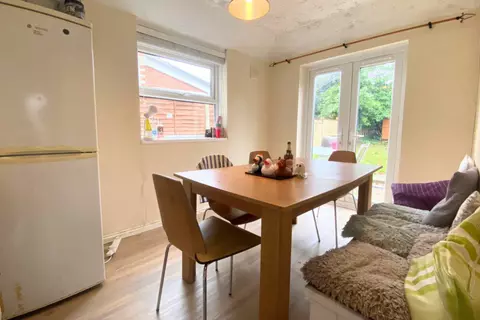 4 bedroom detached house for sale - View 5