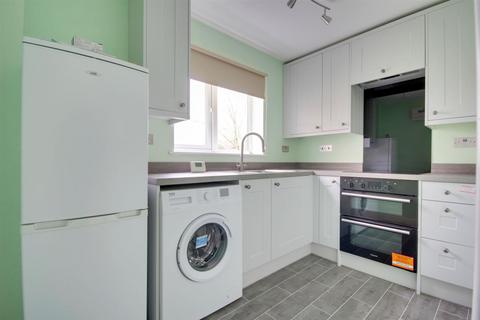 undefined, Windsor Gardens, Somersham,