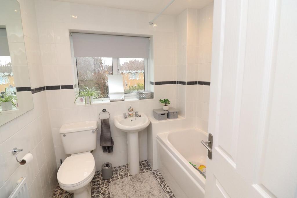 Bathroom / WC