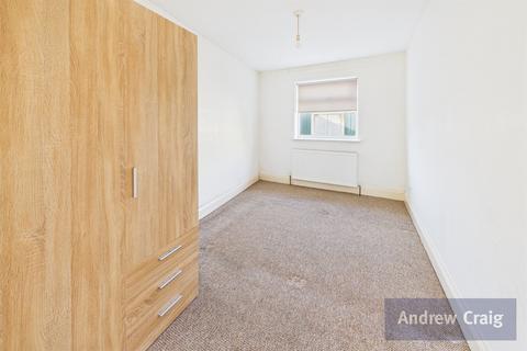 2 bedroom flat for sale, Selbourne Street, Roker