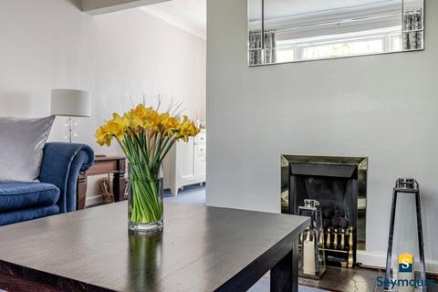 undefined, Juniper Close, Surrey GU1