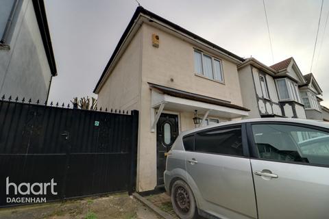 2 bedroom detached house for sale, Reede Road, Dagenham