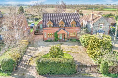 4 bedroom detached house for sale, Middle Green, Higham IP28