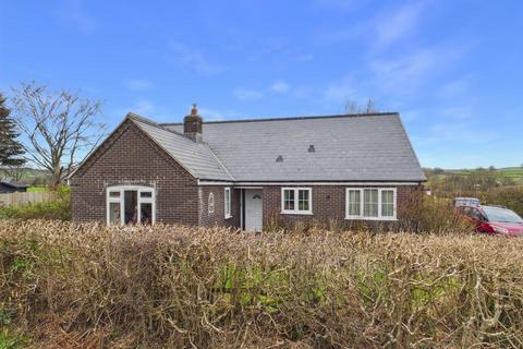 undefined, Ty Bric Du, Llangadfan