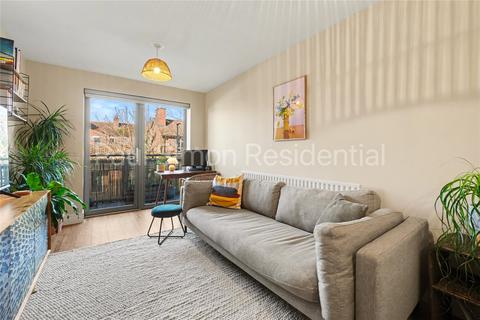 2 bedroom apartment for sale, Dagmar Court, Cornwall Road, London, N15