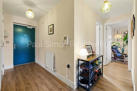 2 bedroom apartment for sale, Dagmar Court, Cornwall Road, London, N15
