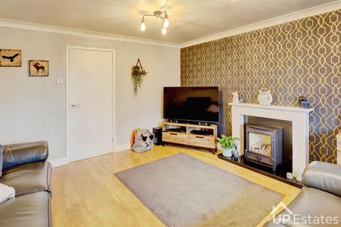 undefined, Huntingdon Way, Stockingford, Nuneaton