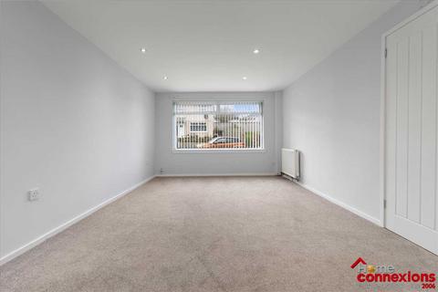 3 bedroom terraced house for sale, Calderwood Gardens, Calderwood, EAST KILBRIDE