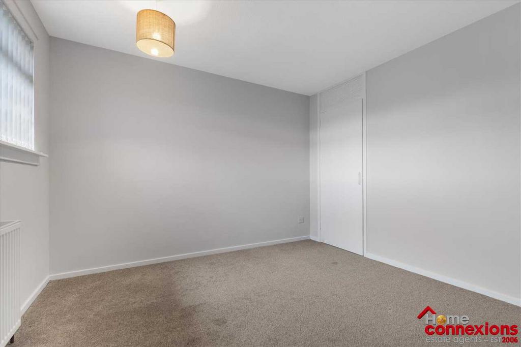 Bedroom One (2)