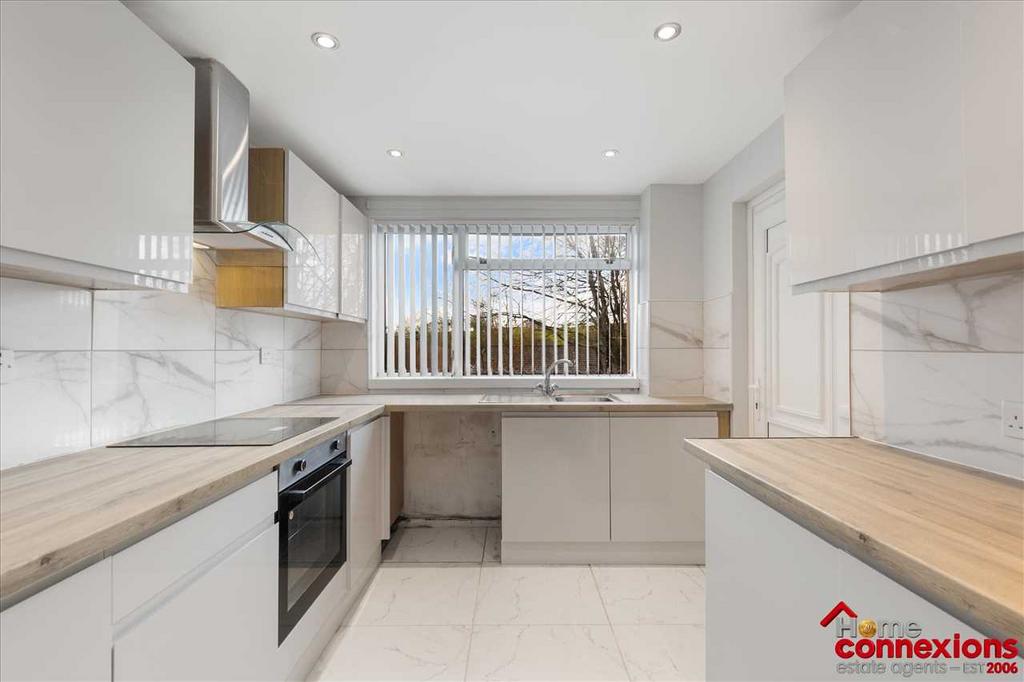 Kitchen (1)