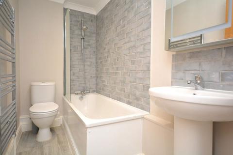 2 bedroom flat to rent, Fort Paragon, Margate, CT91JA
