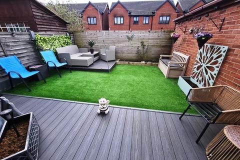 3 bedroom terraced house for sale, St Andrews Avenue, Droylsden