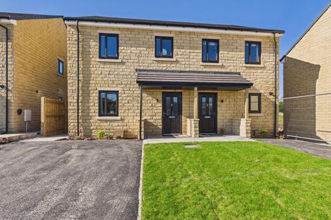 3 bedroom mews for sale, Hallstead Meadow, Dove Holes, Buxton, SK17 8FX