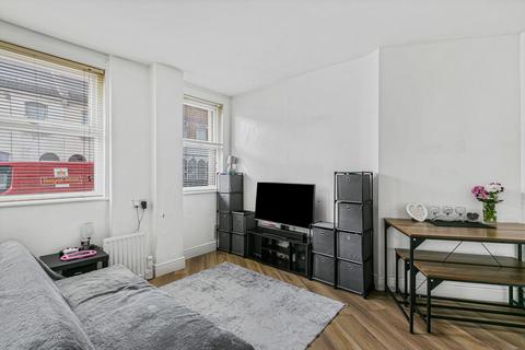 undefined, Clifton Road, London, SE25