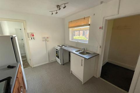 1 bedroom property to rent - Foster Hill Road, Bedford