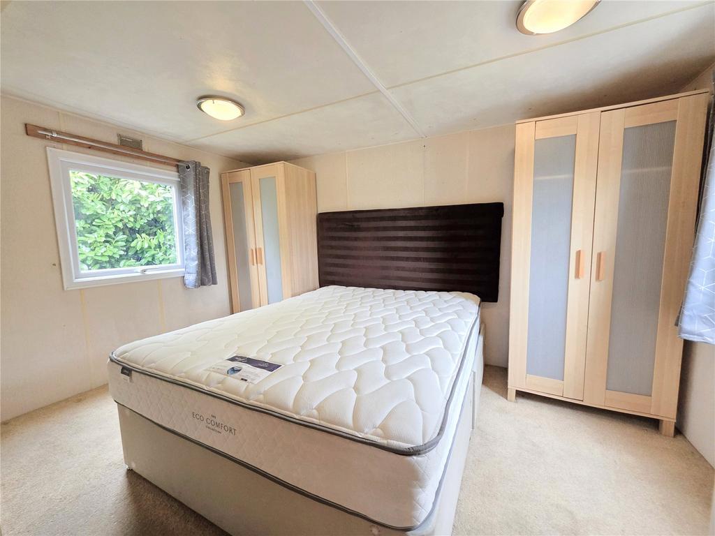 Bed 1