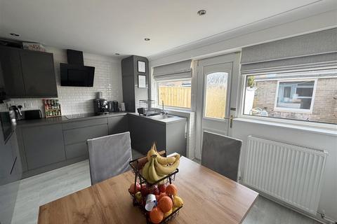 2 bedroom house for sale, Dunelm Drive, Houghton Le Spring DH4