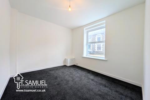 4 bedroom terraced house for sale, Llewellyn Street, Pontygwaith, Ferndale, Rhondda Cynon Taf, CF43 3LD