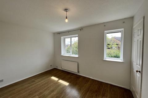 undefined, Woodhall Rise, Peterborough