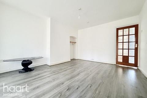 3 bedroom terraced house to rent, 172 York Road, Hall Green
