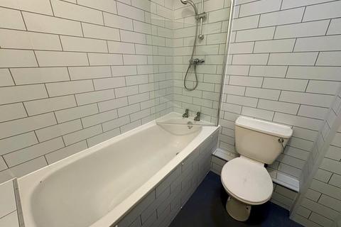 2 bedroom apartment to rent, Commercial Road, Bournemouth, Dorset, BH2