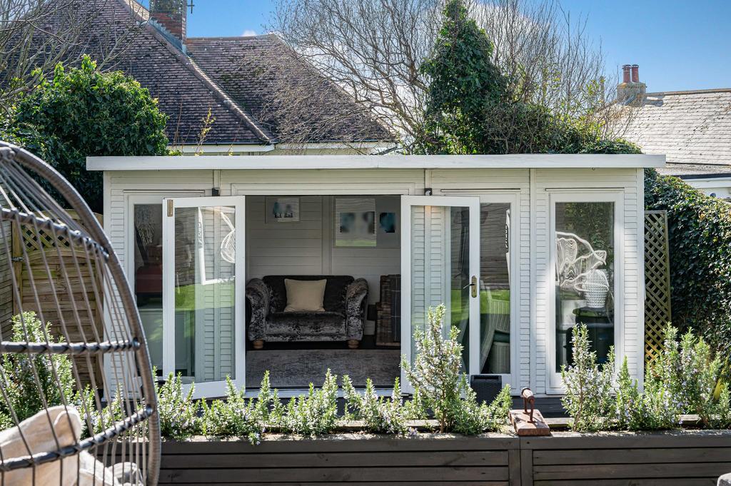 Summer House