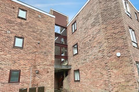2 bedroom apartment for sale, Stanley Court, Stoneygate LE2