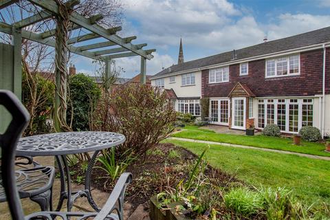 3 bedroom terraced house for sale, St Nicholas Church Street, Warwick
