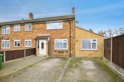 3 bedroom end of terrace house for sale, Wavell Close, Cheshunt, Waltham Cross