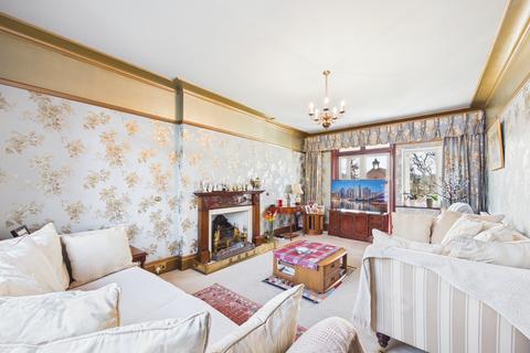 4 bedroom detached house for sale, 305 West Wycombe Road, High Wycombe HP12