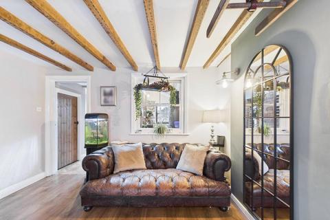 undefined, Long Row, Belper DE56