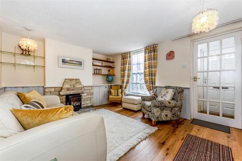 3 bedroom terraced house for sale, Russell Street, Chichester